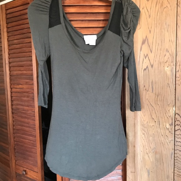 Kirra long sleeve blouse - Picture 1 of 5